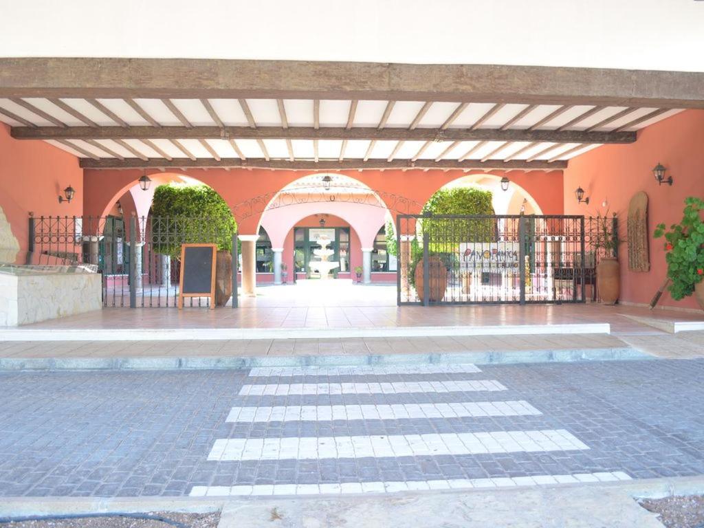 Espectacular Chalet Adosado Para Vacaciones En Panoramica Golf Sant Jordi Luaran gambar