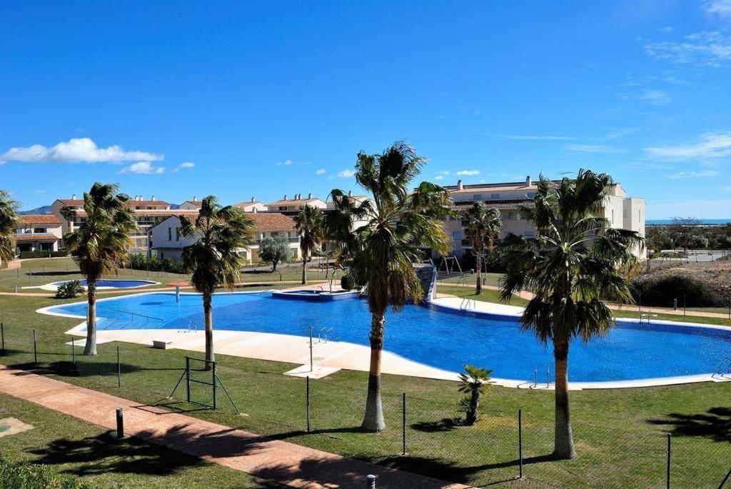 Espectacular Chalet Adosado Para Vacaciones En Panoramica Golf Sant Jordi Luaran gambar